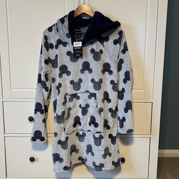 Disney | Intimates & Sleepwear | Mickey Sleepwear Robe | Poshmark